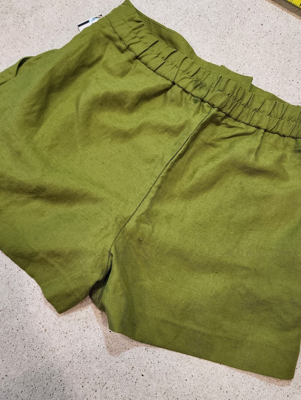 Aritzia Wilfred Linen Blend Shorts Women's Size 4 Olive Green Pleated High Waist - Picture 3 of 10